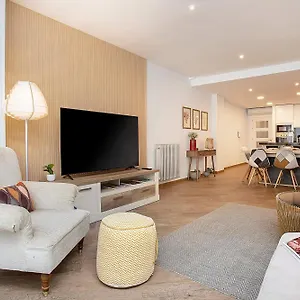 Genteel Tablas Apartamento