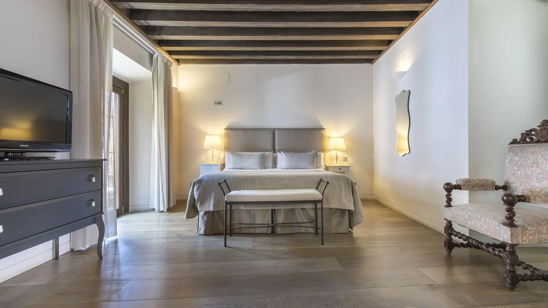 ***  Shine Albayzin Hotel Granada Spain