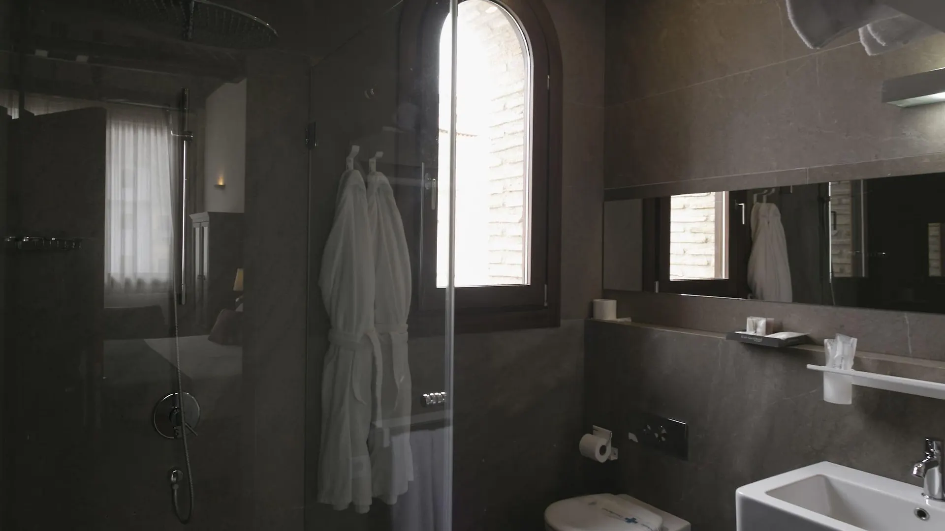 Shine Albayzin Hotel Granada